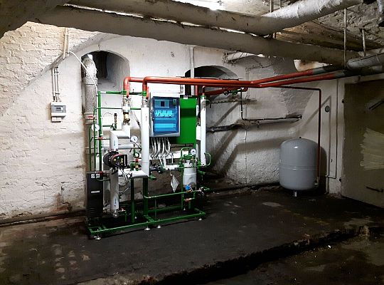 Montaż węzłów cieplnych, w budynkach i w budynkach zabytkowych, na obszarze wpisanym do rejestru zabytków#3