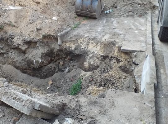 Przebudowa osiedlowej sieci ciepłowniczej w rejonie Legionów Polskich - III etap#3