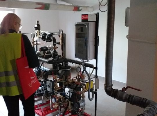 Przebudowa osiedlowej sieci ciepłowniczej przy ul. Legionów Polskich i I Armii Wojska Polskiego z przebudową węzłów cieplnych#37